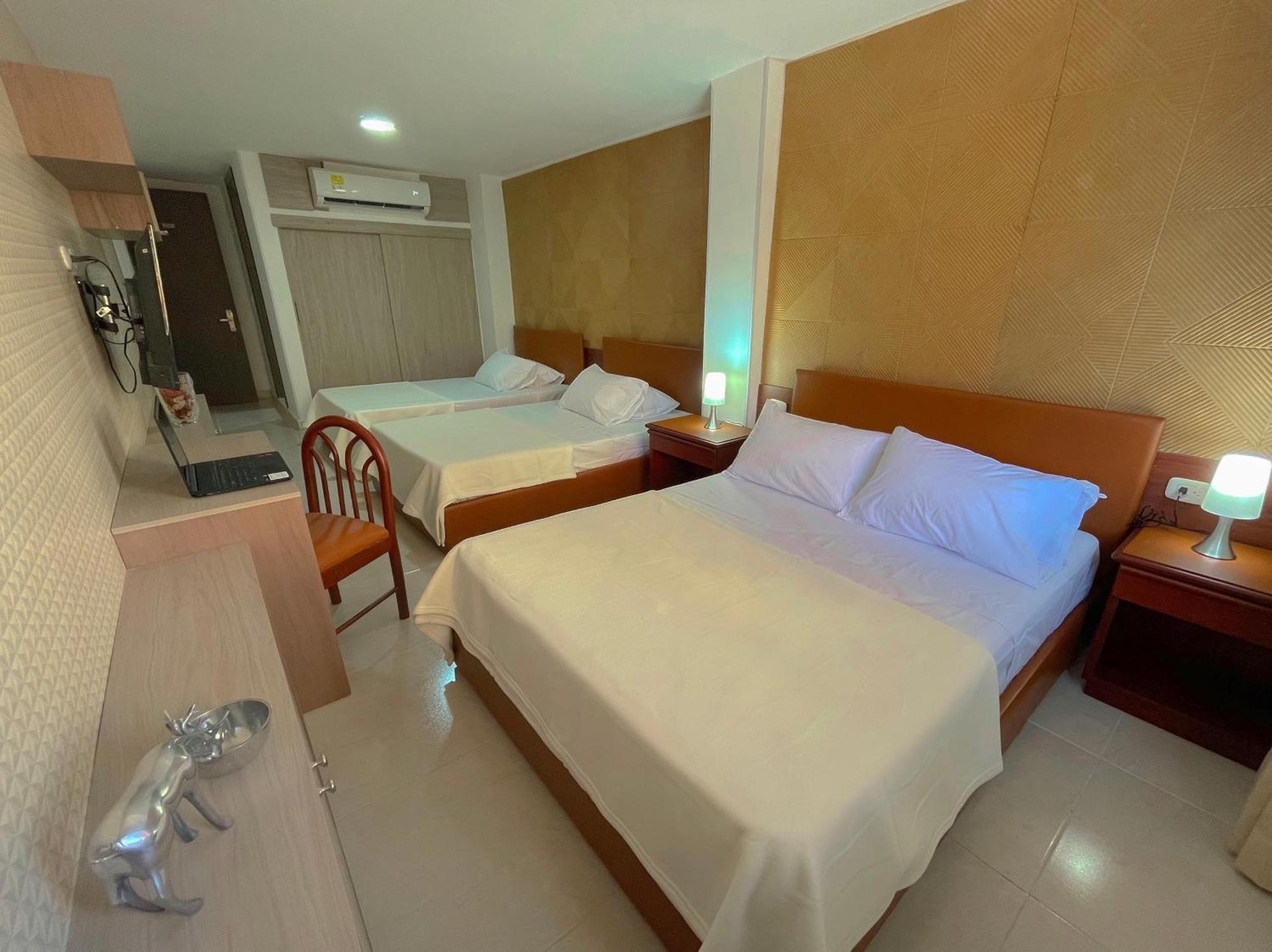 Hotel Prado 72 Inn 巴兰基亚 外观 照片
