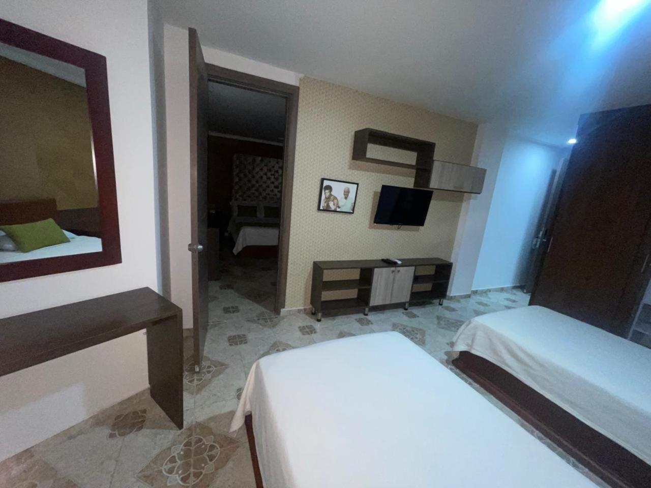 Hotel Prado 72 Inn 巴兰基亚 外观 照片