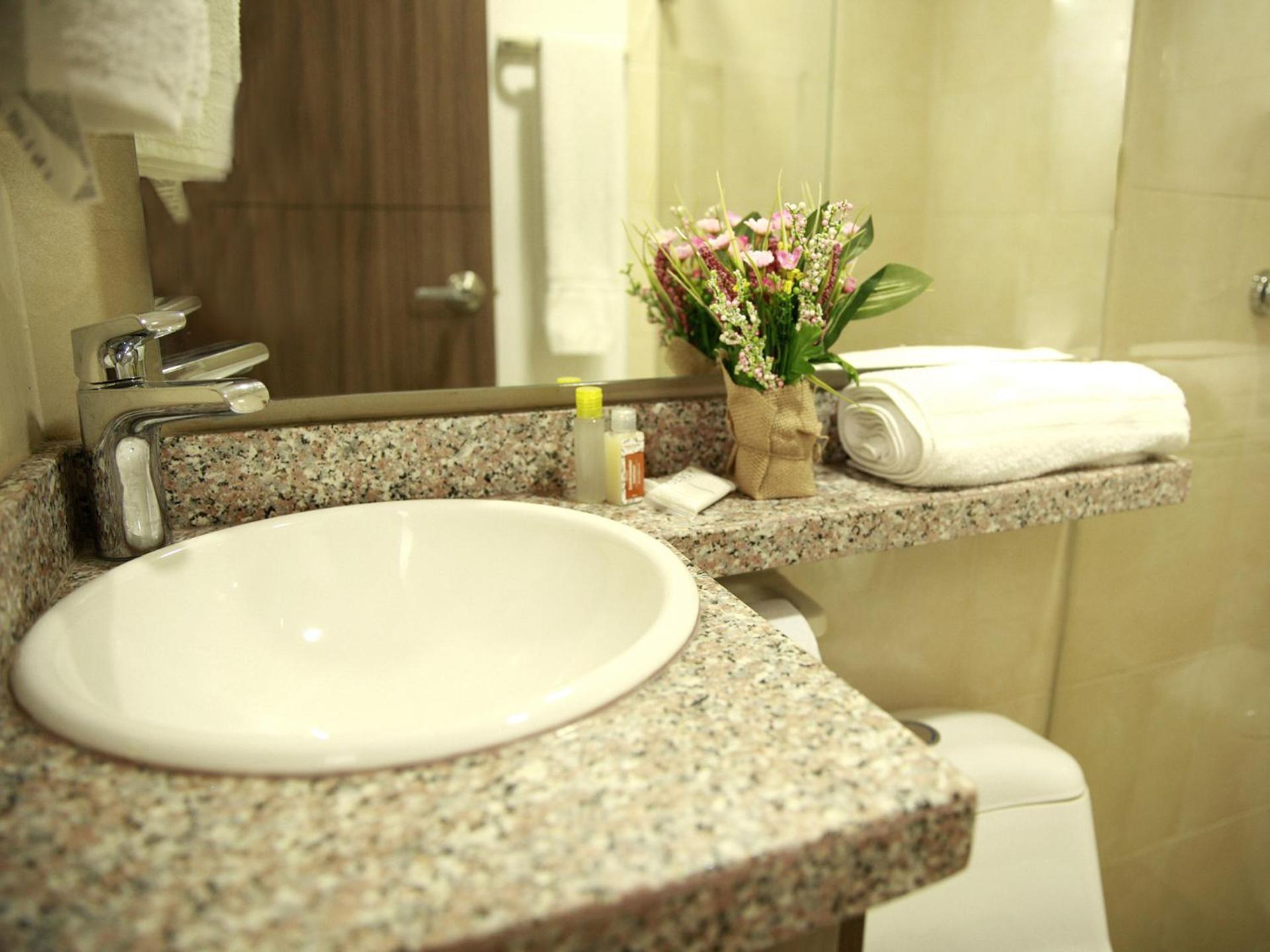 Hotel Prado 72 Inn 巴兰基亚 外观 照片